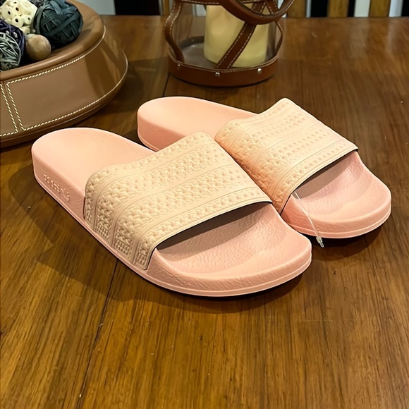 Adidas Adilette slides sandals shoes Hazel Coral flip flops Italy
